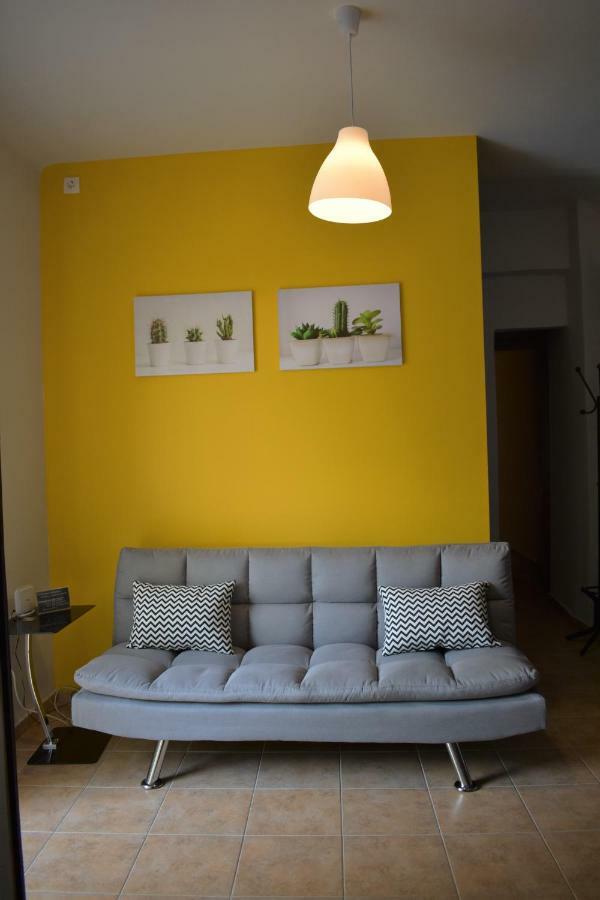 Cozy Apartment In Central Афины Экстерьер фото