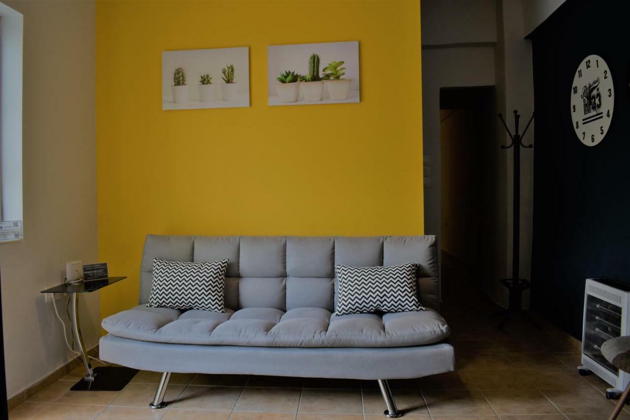 Cozy Apartment In Central Афины Экстерьер фото